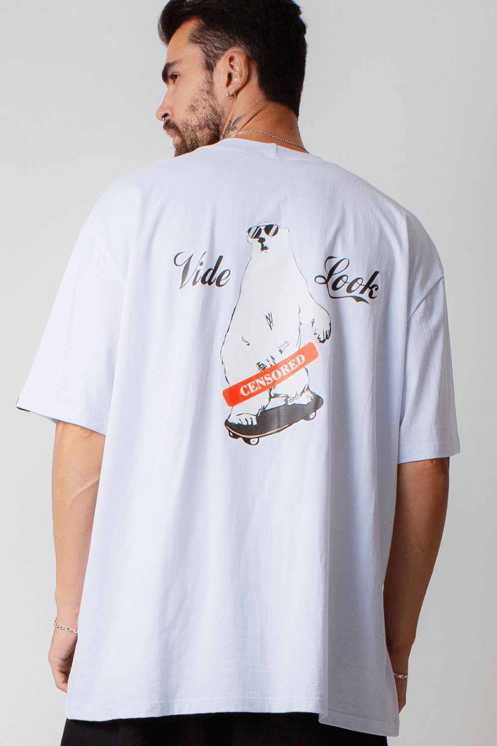 T✨️ Camiseta Oversized Scape To Artic Branco